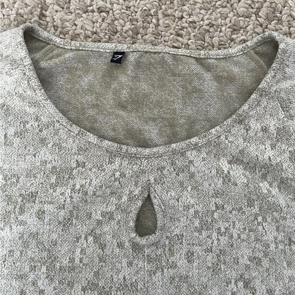 Gymshark Fleur Textured Marl Workout Set - Washed Khaki Marl Green - Picture 13 of 14